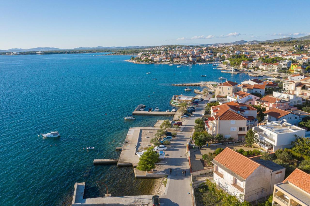 Apartments By The Sea Brodarica, Sibenik - 4194 외부 사진