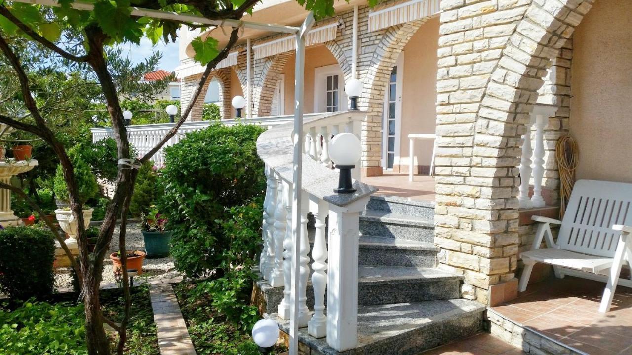 Apartments By The Sea Brodarica, Sibenik - 4194 외부 사진