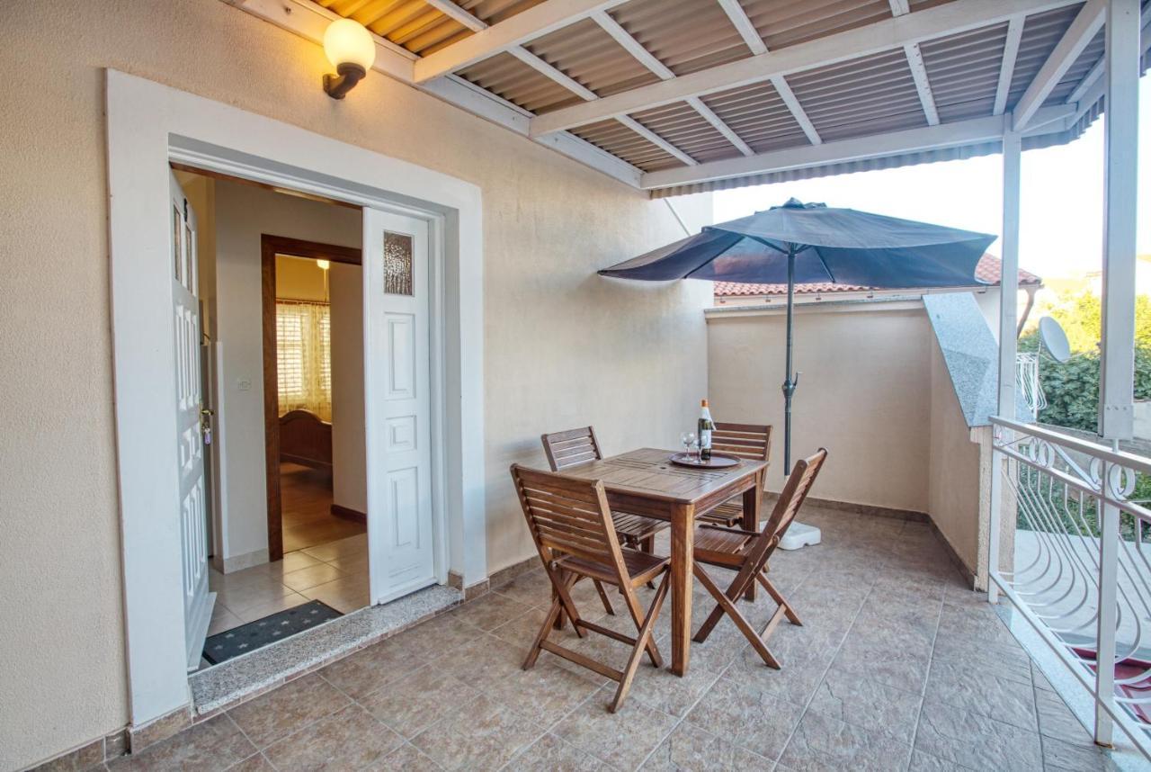 Apartments By The Sea Brodarica, Sibenik - 4194 외부 사진