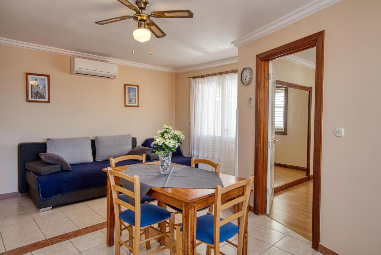 Apartments By The Sea Brodarica, Sibenik - 4194 외부 사진