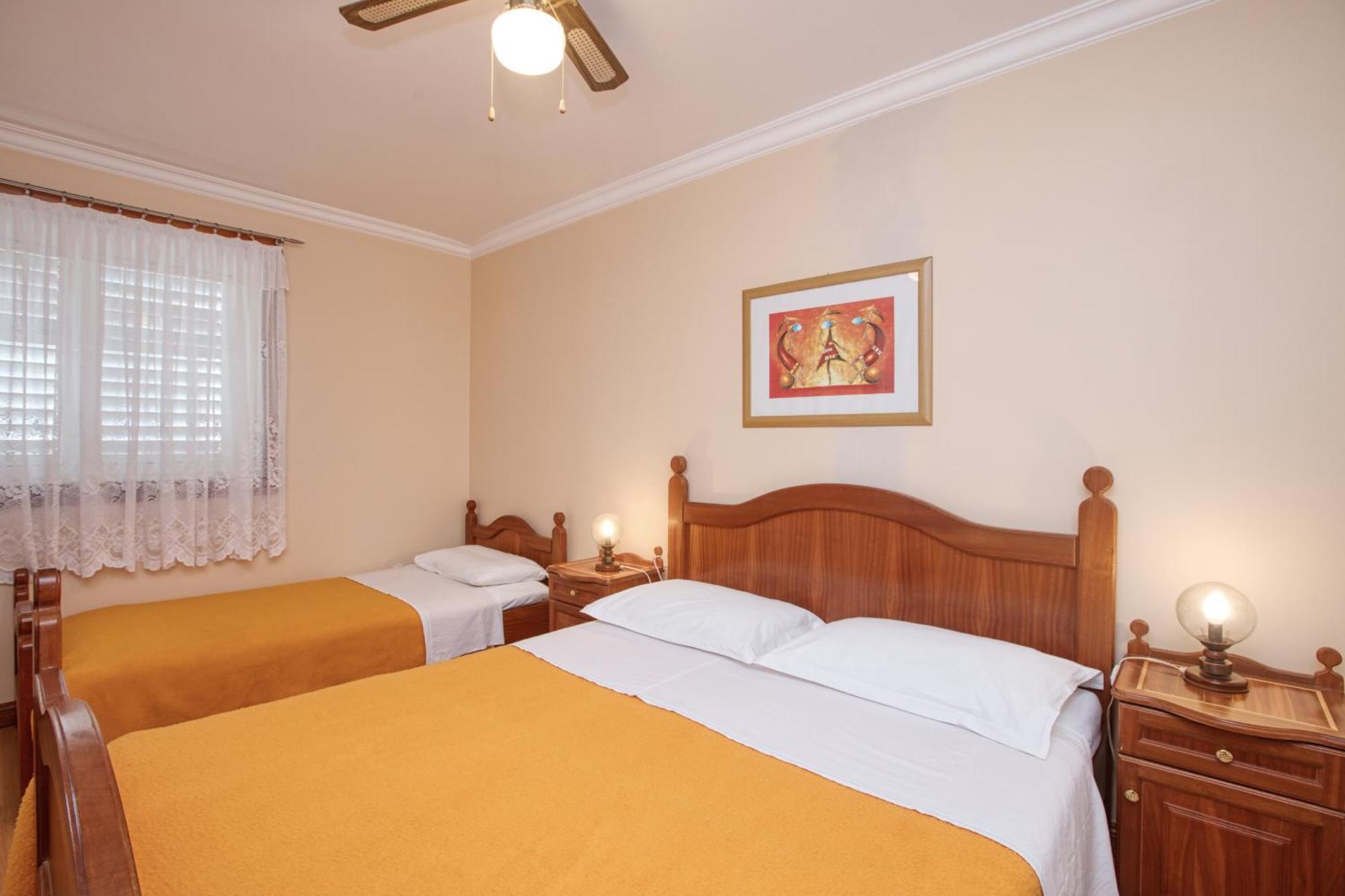 Apartments By The Sea Brodarica, Sibenik - 4194 외부 사진