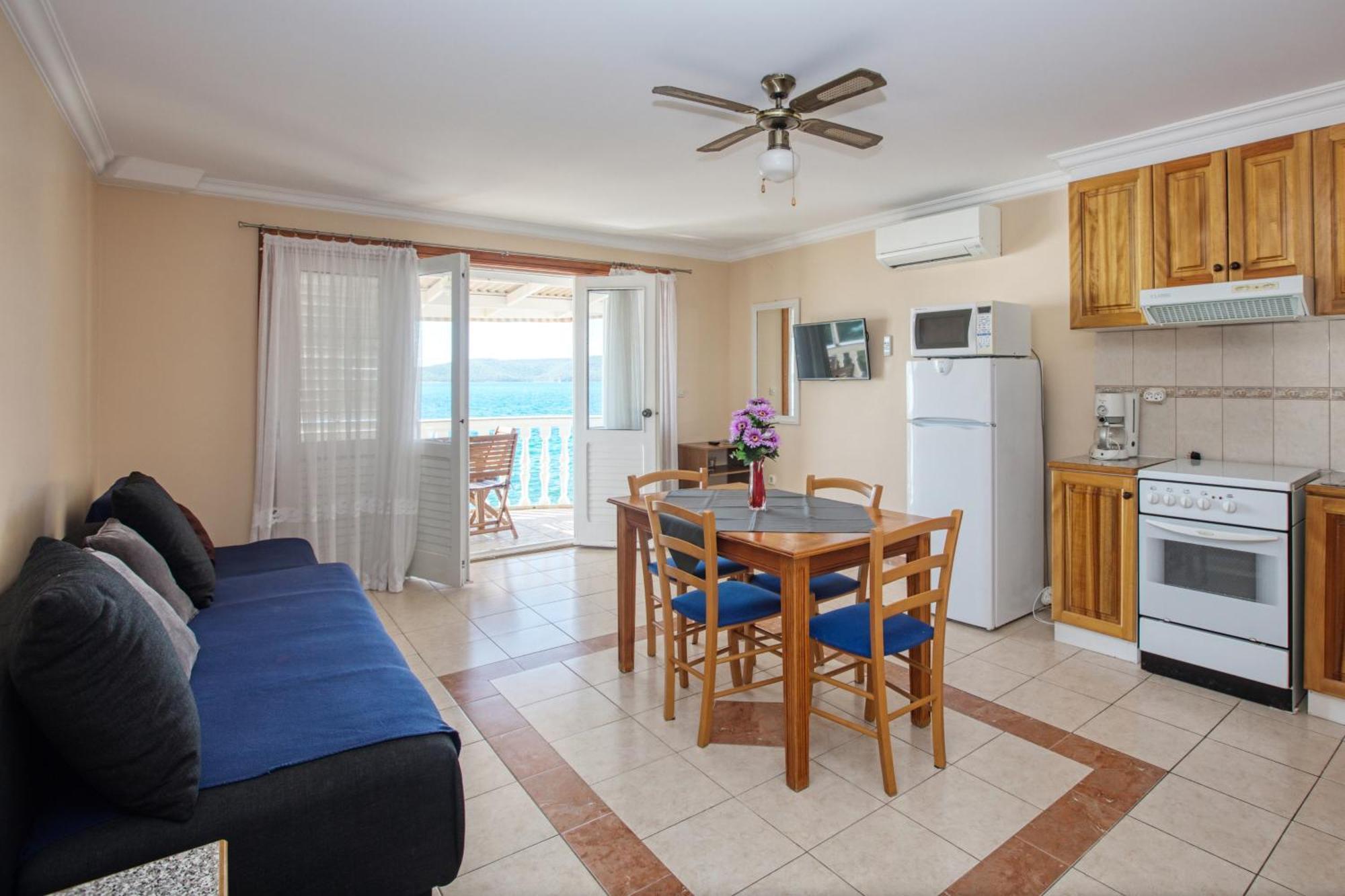 Apartments By The Sea Brodarica, Sibenik - 4194 외부 사진