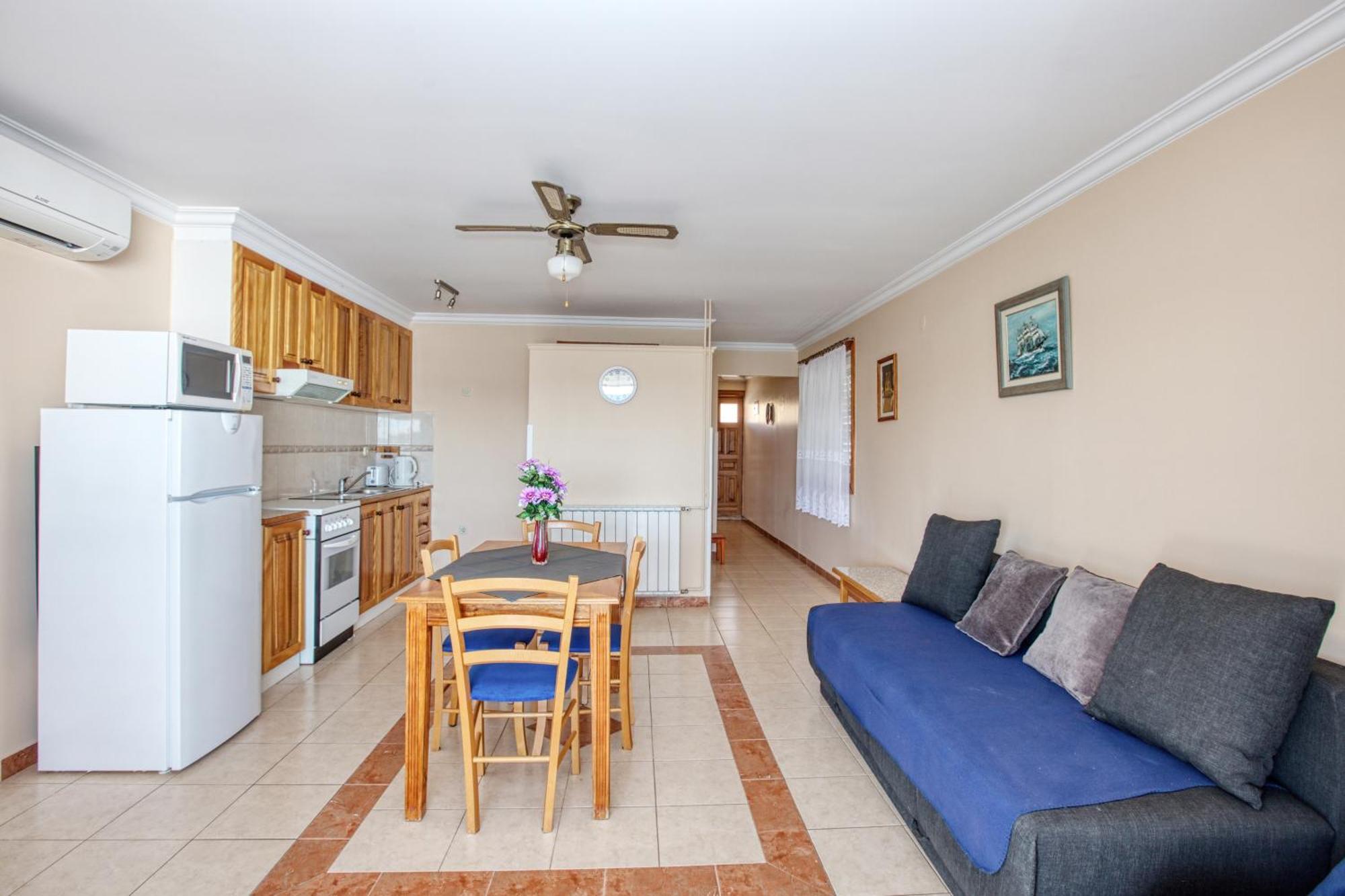Apartments By The Sea Brodarica, Sibenik - 4194 객실 사진