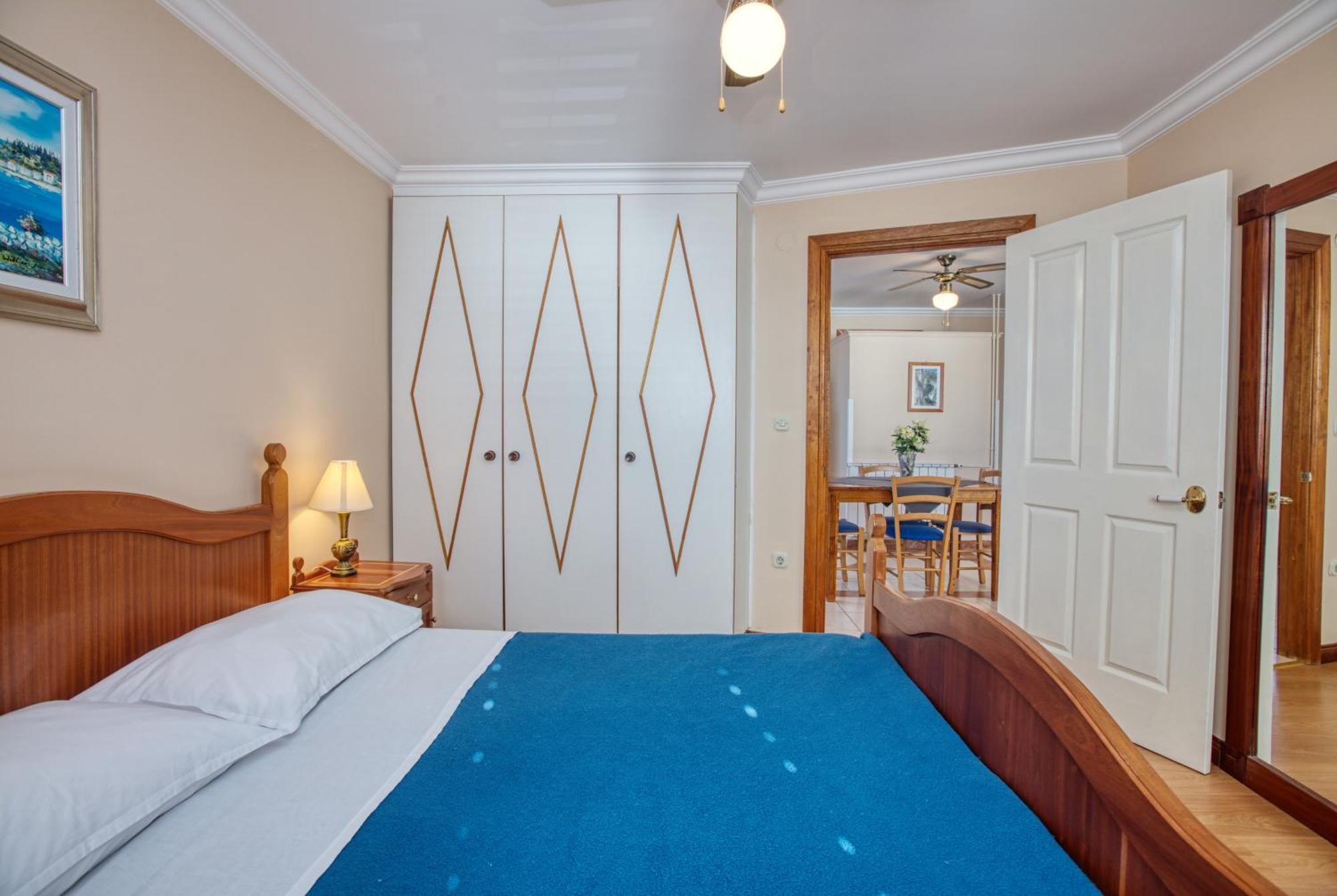 Apartments By The Sea Brodarica, Sibenik - 4194 객실 사진