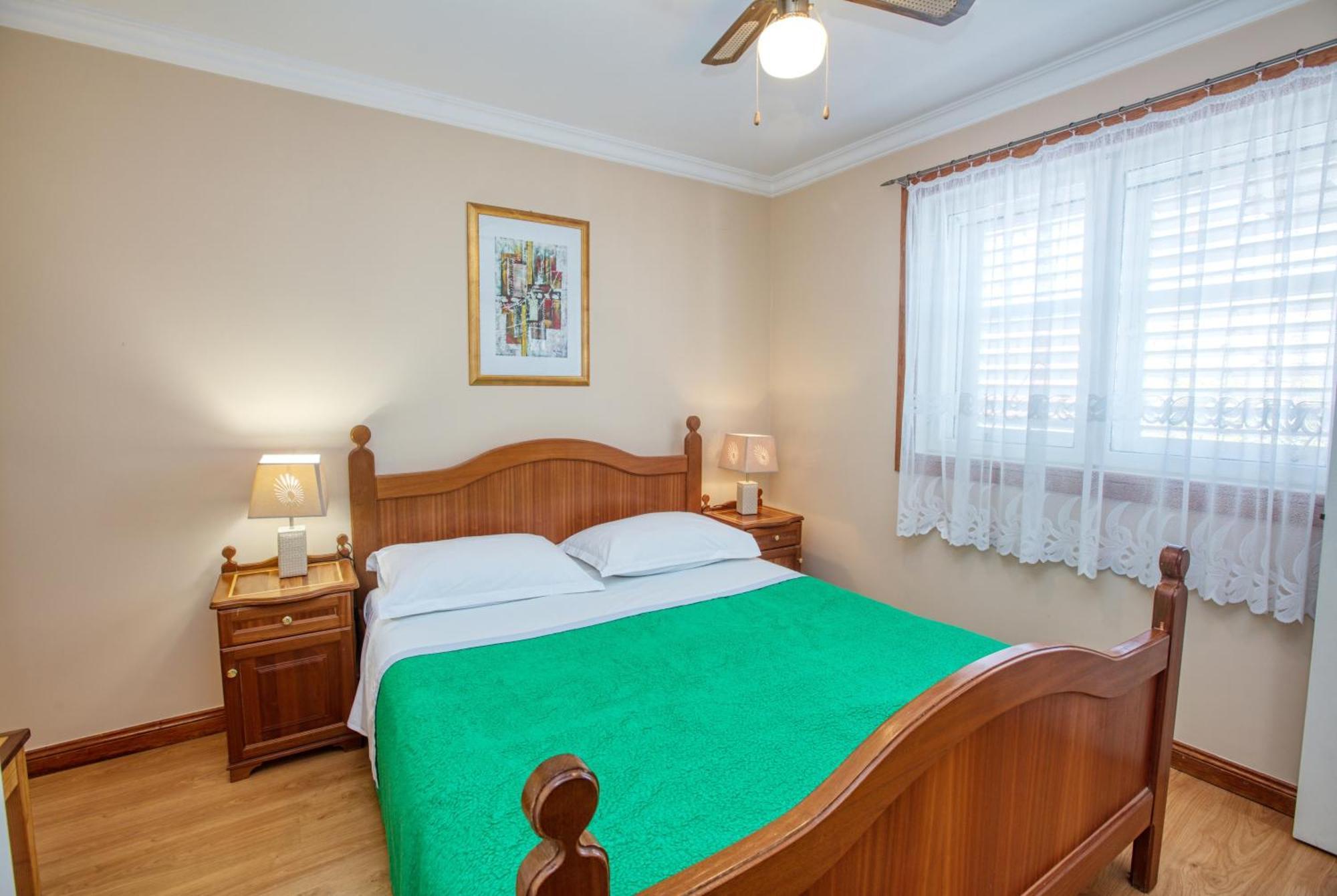 Apartments By The Sea Brodarica, Sibenik - 4194 객실 사진